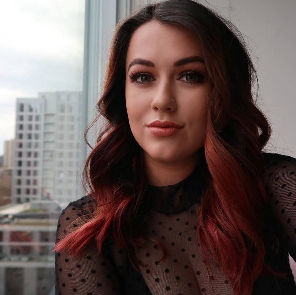 Meet your Posher, Sierra